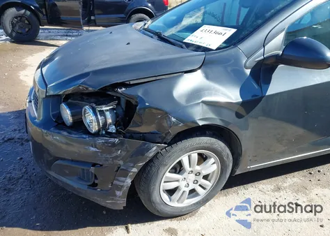 2014 Chevrolet Sonic Lt Manual z USA, uszkodzony, nr VIN 1G1JD5SH5E4230358